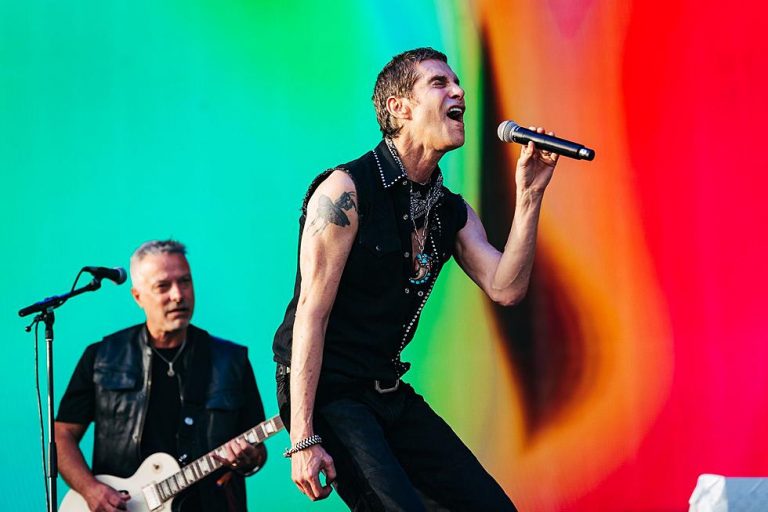 PORNO FOR PYROS Postpone Tour, Continue Working On New Music