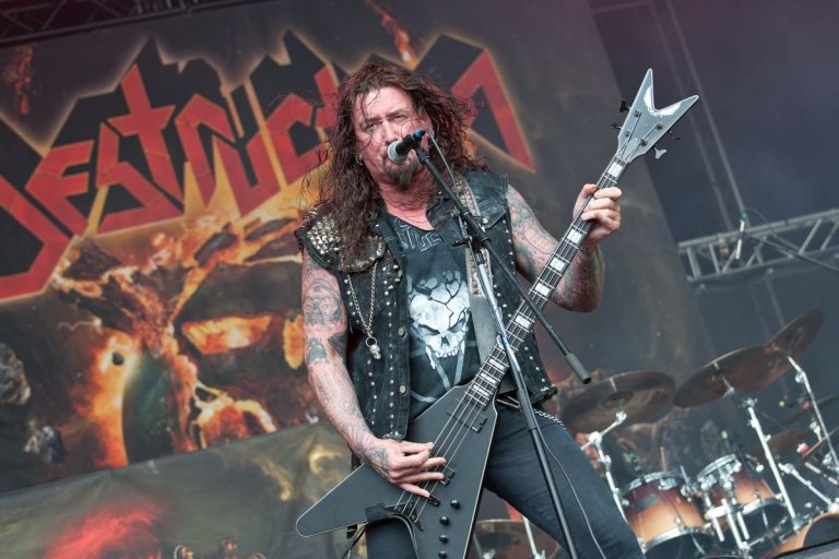 DESTRUCTION’s SCHMIER Is Looking Forward To Performing Entire ‘Infernal Overkill’ Album At Select Festivals This Summer
