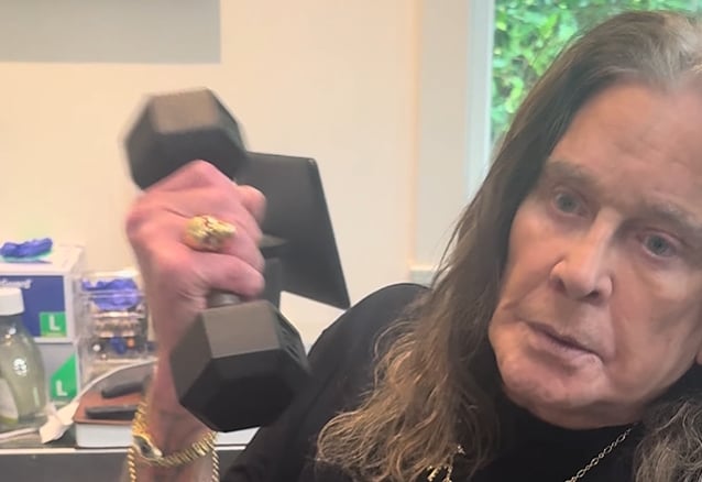 OZZY OSBOURNE Is 'In Heavy Training' For Final Concert: 'I'm Waking Up In My Body' After Going 'Through All This Surgery'