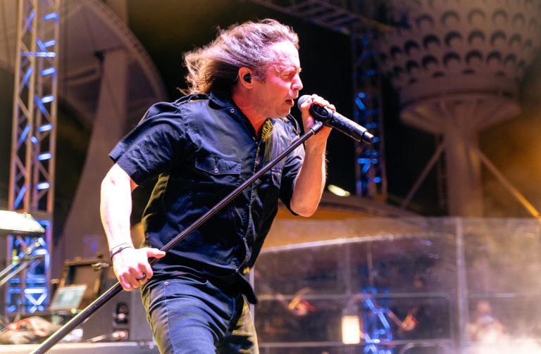Photo Gallery: STRATOVARIUS live on 70000 tons of metal cruise