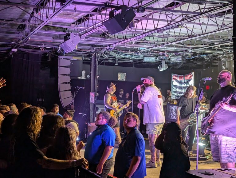 Video: THE ACACIA STRAIN in Charlotte