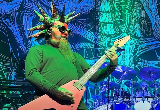 MUDVAYNE’s GREG TRIBBETT To Miss ‘L.D. 50 25th Anniversary’ Tour After Wife Loses Battle With Cancer