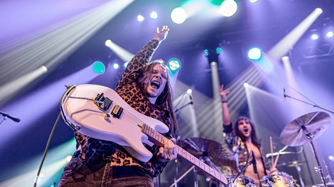 DERAPS Announce First U.S. Tour — “Viva Rock N’ Roll” Hits America In February