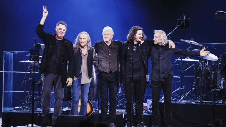 EAGLES Announce 2026 “The Long Goodbye, Act III” Stadium Dates