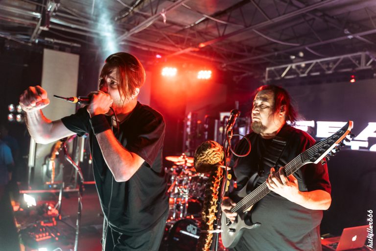 Live Gallery: FEAR FACTORY In Charlotte
