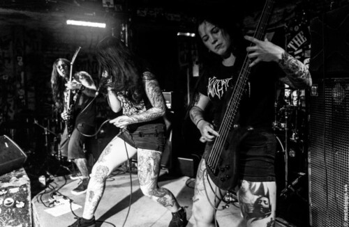 STABBING band