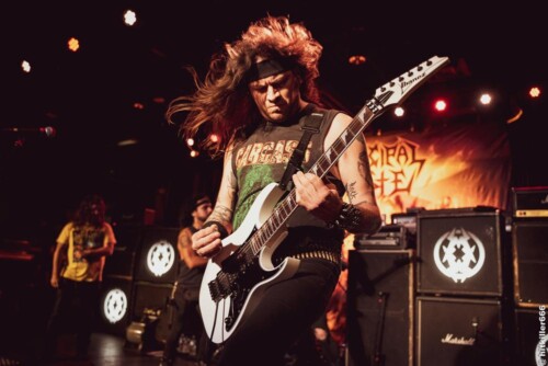 MUNICIPAL WASTE live