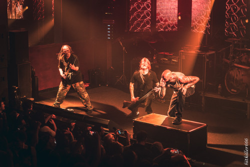 Suffocation band live