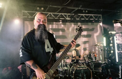 Static-X live