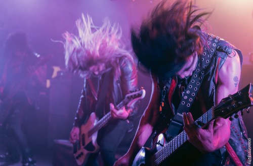 NEW YEARS DAY band live