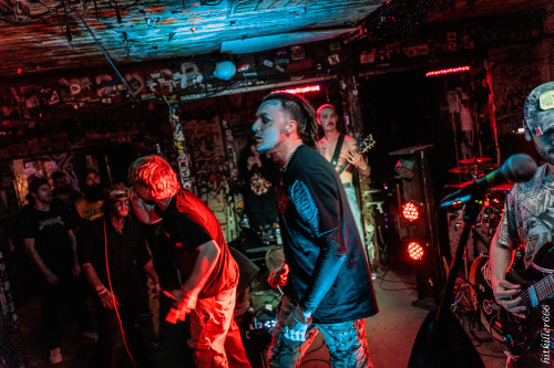 2 STROKE SMOKE band live