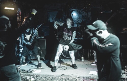 STABBING band