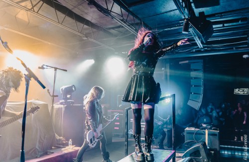 NEW YEARS DAY band live