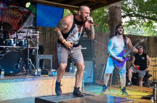 DETEST THE THRONE