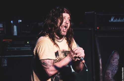 MUNICIPAL WASTE live