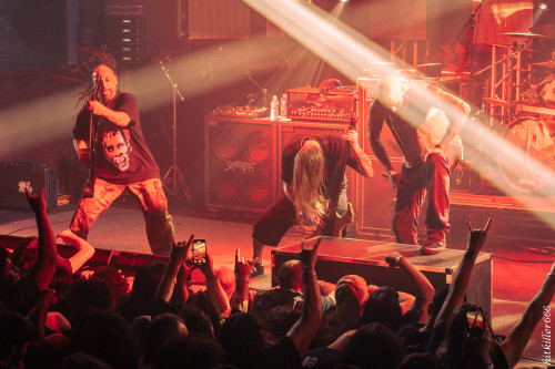 Suffocation band live