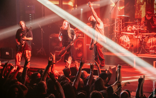 Suffocation band live