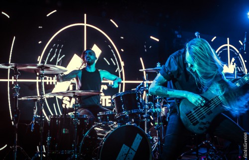 Black Satellite band live