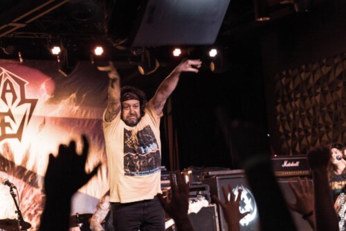 MUNICIPAL WASTE live