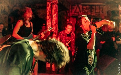 𝗘𝗦𝗖𝗨𝗘𝗟𝗔 𝗚𝗥𝗜𝗡𝗗