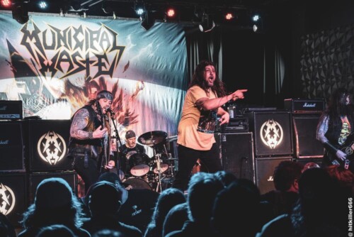 MUNICIPAL WASTE live
