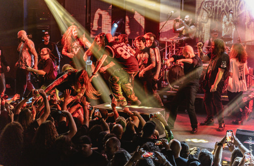 Suffocation band live