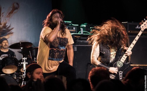MUNICIPAL WASTE live
