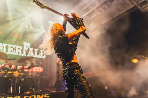 Hammerfall live 2025