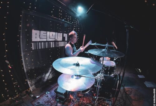 BELOW 7