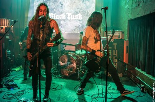 BLACK TUSK