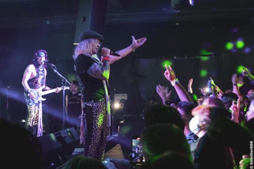 STEEL PANTHER